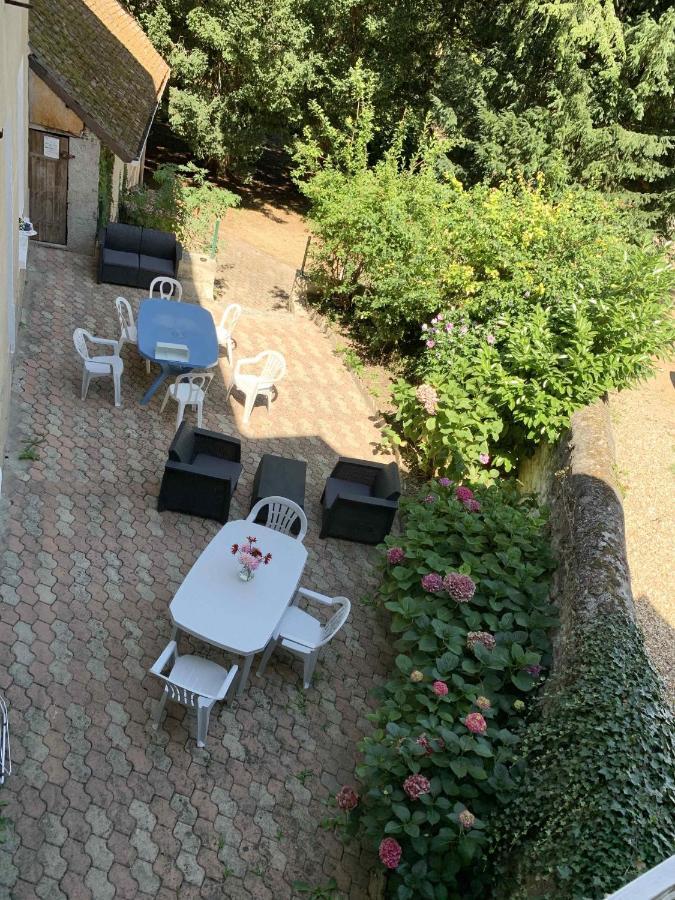 Meuble De Tourisme Dans Parc Arbore 1000M2 - Sejour-La-Roche Eperon La Roche-Posay Exterior foto